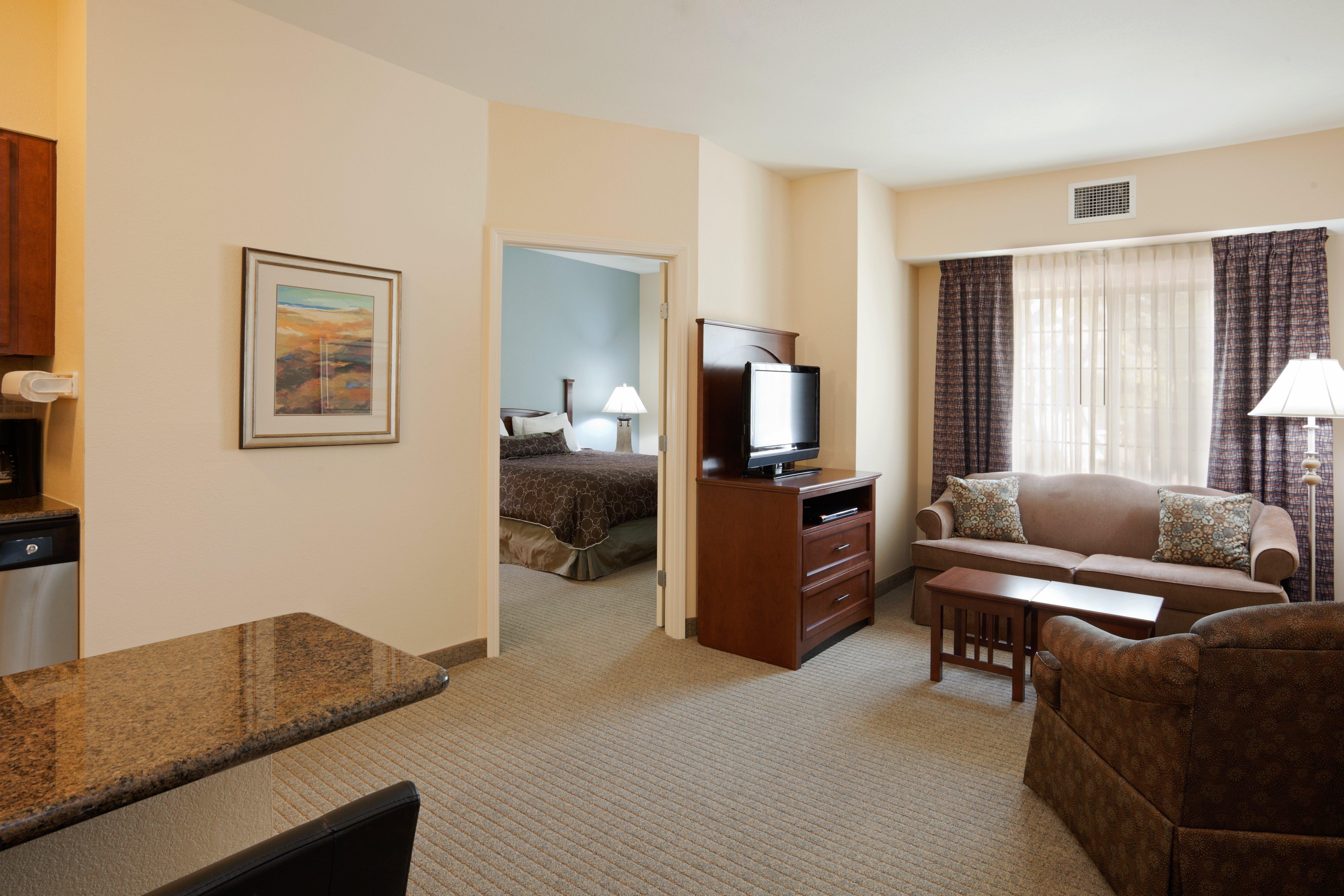 Homewood Suites Lafayette-Airport Exterior photo
