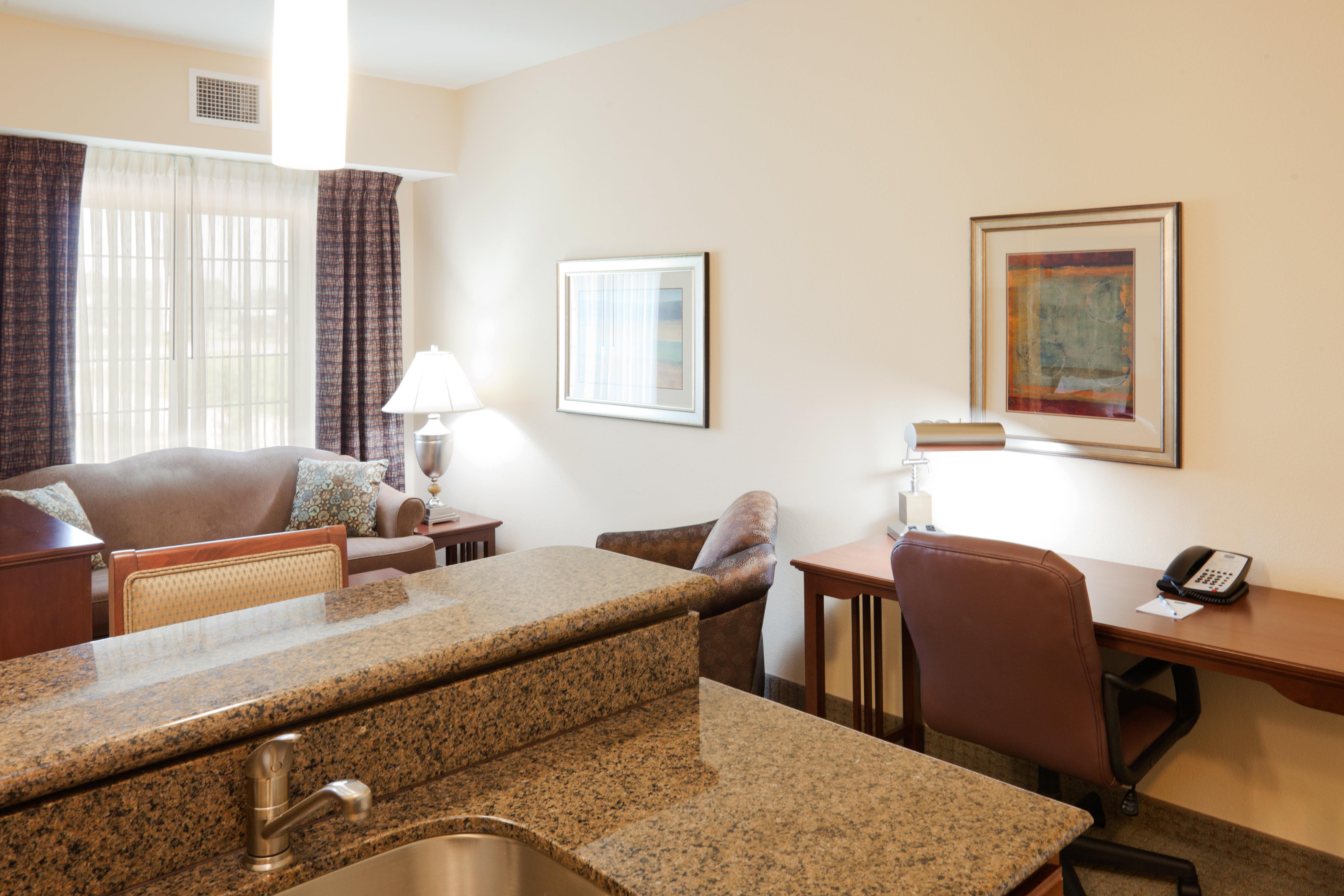 Homewood Suites Lafayette-Airport Exterior photo
