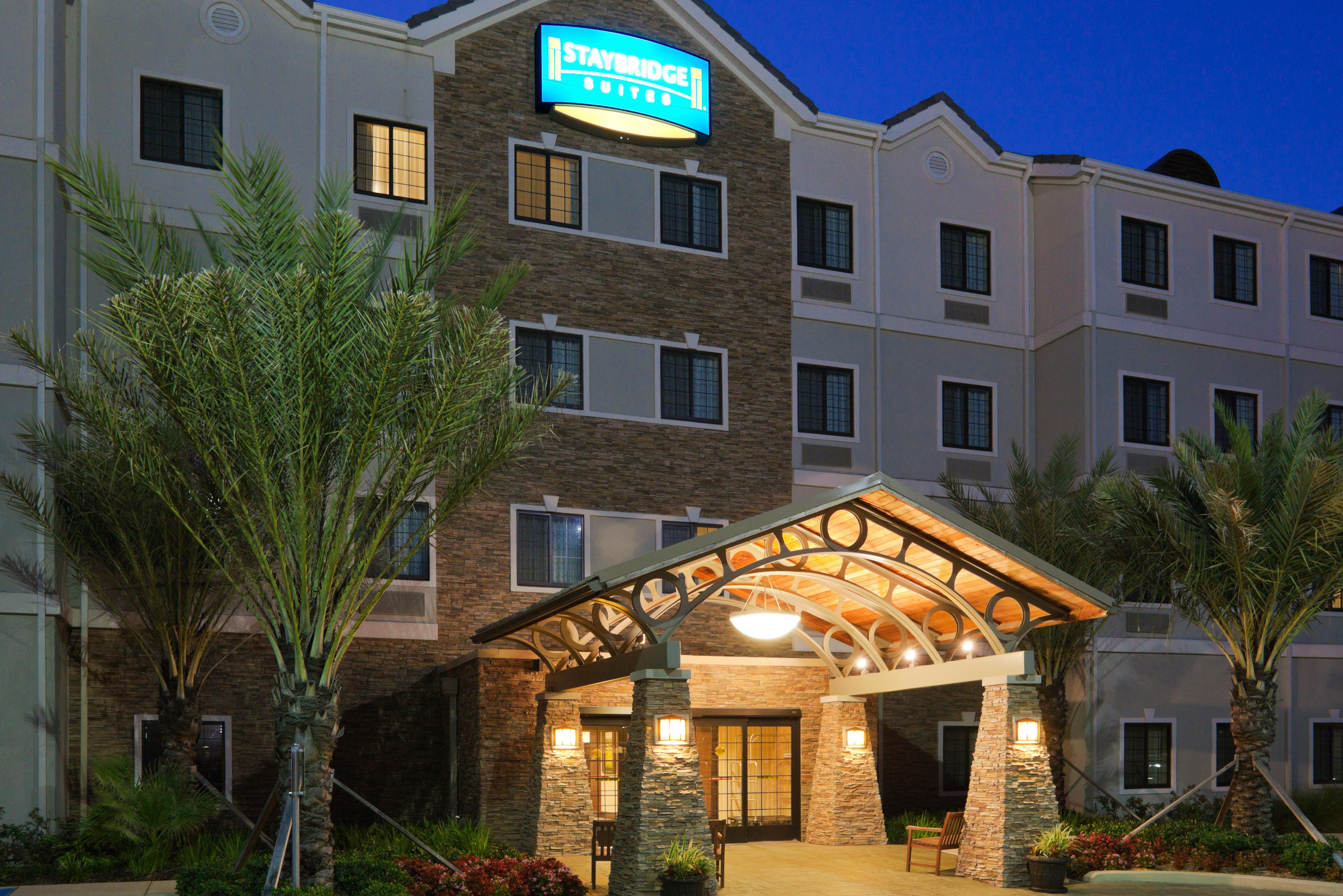 Homewood Suites Lafayette-Airport Exterior photo