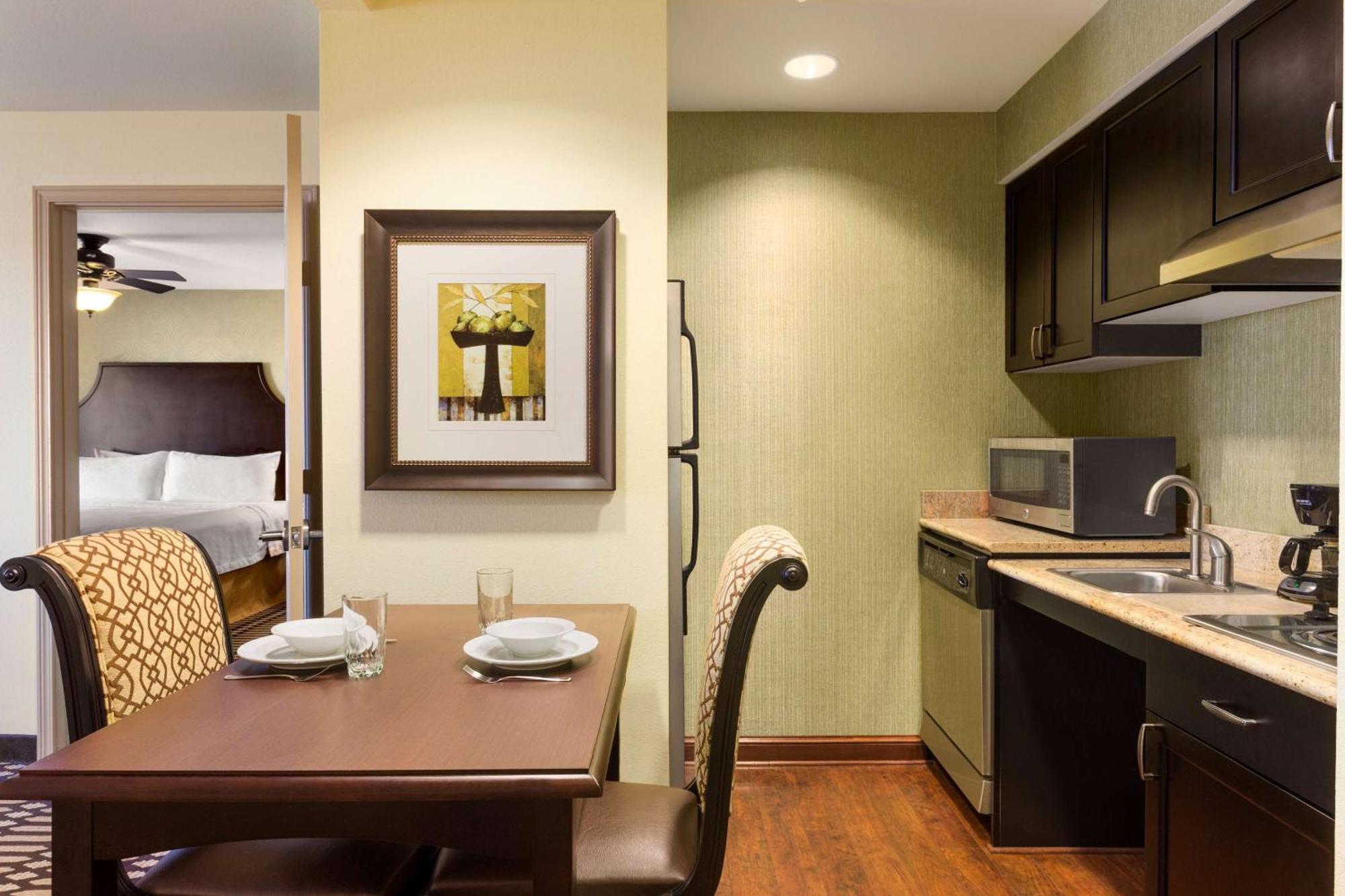 Homewood Suites Lafayette-Airport Exterior photo